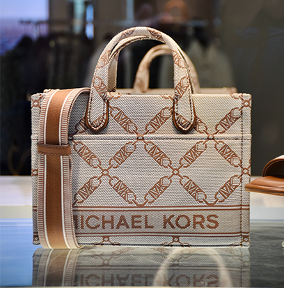 Compare to aroma MICHAEL KORS WHITE (W) ®