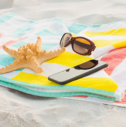 FLUFFY BEACH TOWELS